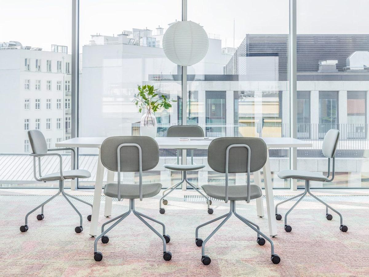 Stol_MDD_NewSchool_T_11-min