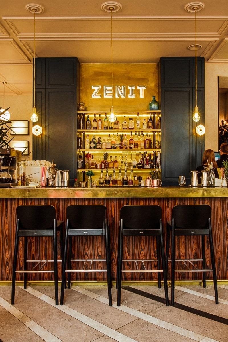 Z E N I T______020-min